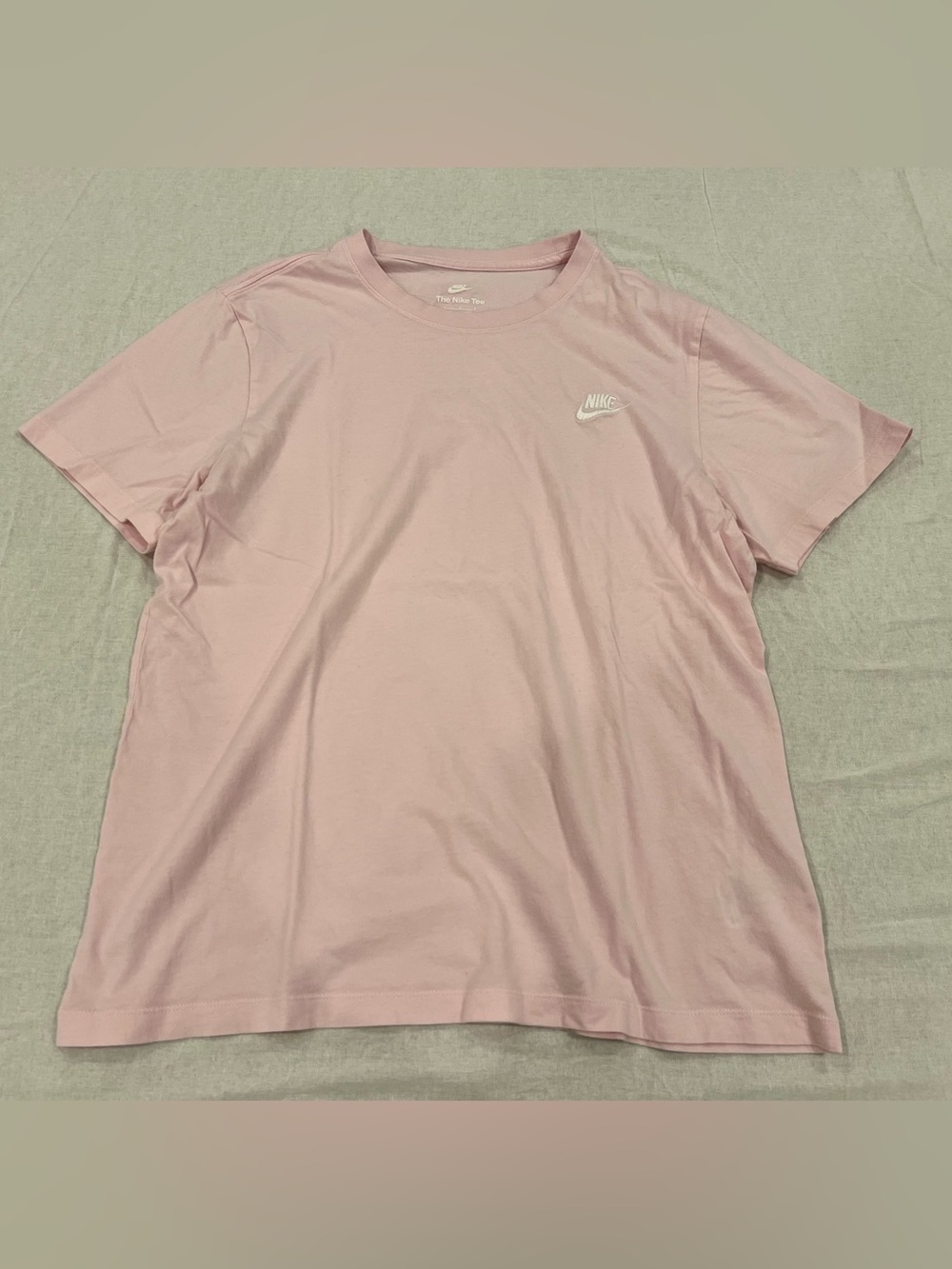 Nike men’s T-shirt size L